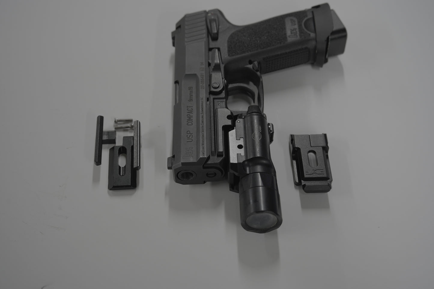 MR08 reproduction flashlight adapter for HK USP Compact